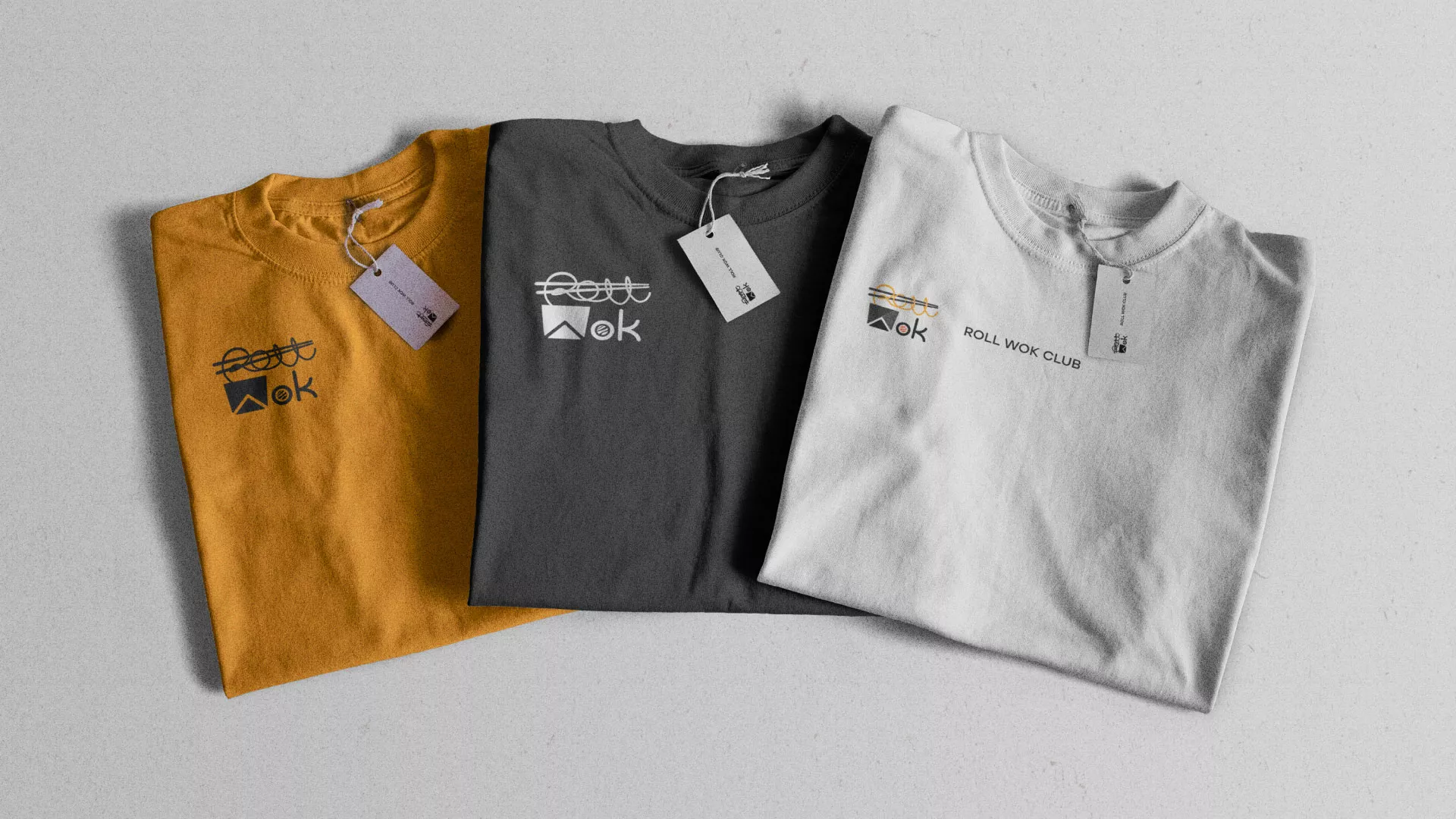 Разработка логотипа суши-бара «Roll Wok Club» в Медвежьегорске