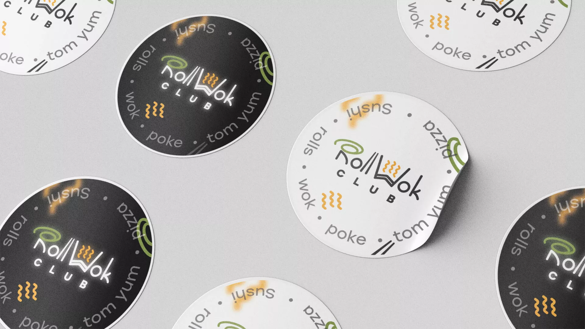 Разработка наклеек для суши-бара «Roll Wok Club» в Медвежьегорске
